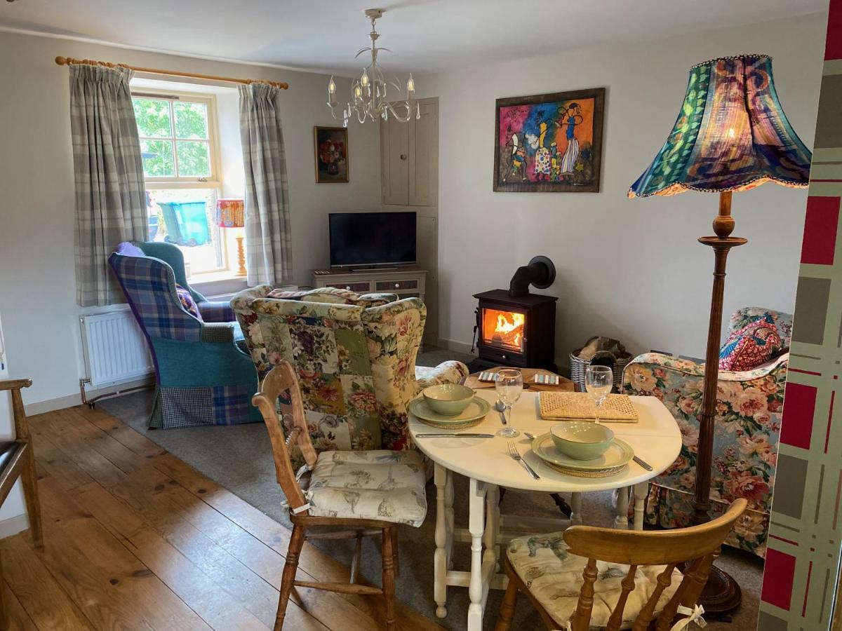 Quirky Highland Cottage With Stunning Views Fearn Lodge Kültér fotó
